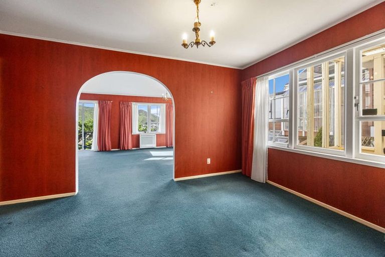 Photo of property in 24b Parklands Drive, Karori, Wellington, 6012