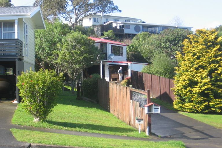 Photo of property in 33 Raumati Crescent, Onerahi, Whangarei, 0110