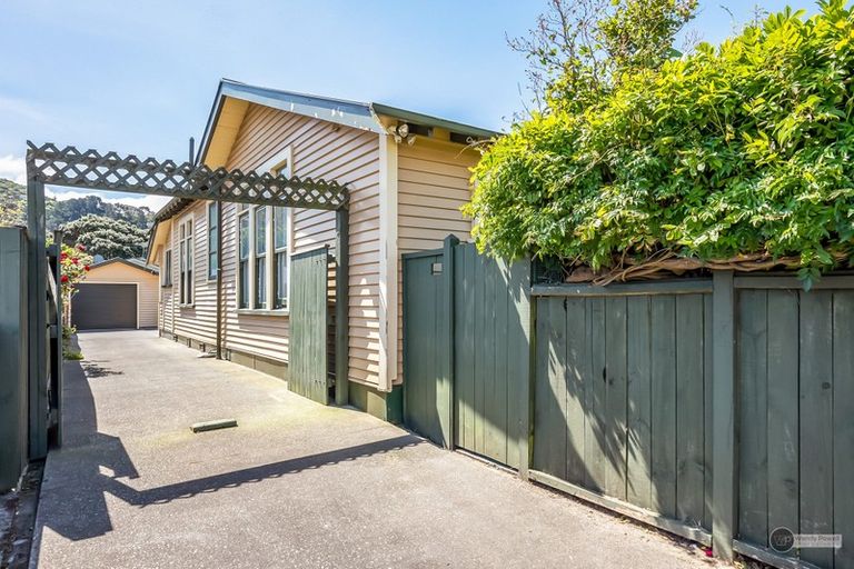Photo of property in 97 Victoria Street, Alicetown, Lower Hutt, 5010