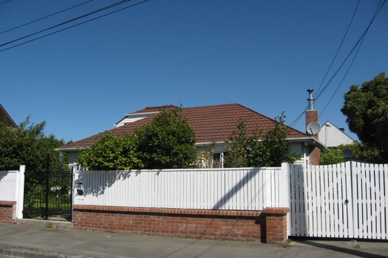 Photo of property in 16 Cox Street, Merivale, Christchurch, 8014