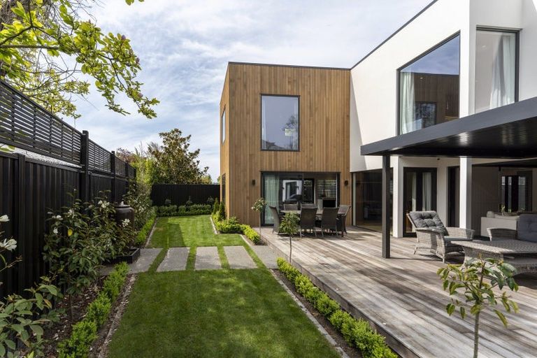 Photo of property in 30b Glandovey Road, Fendalton, Christchurch, 8052