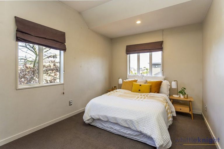 Photo of property in 4a Elizabeth Street, Riccarton, Christchurch, 8011