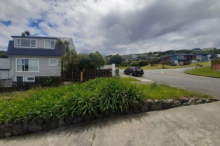 Photo of property in 18a Penryn Drive, Camborne, Porirua, 5026