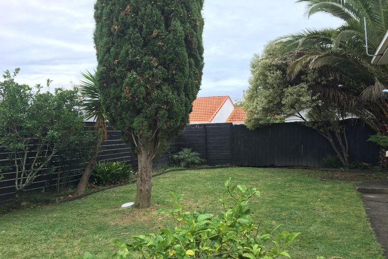 Photo of property in 5/238 Lake Road, Hauraki, Auckland, 0622