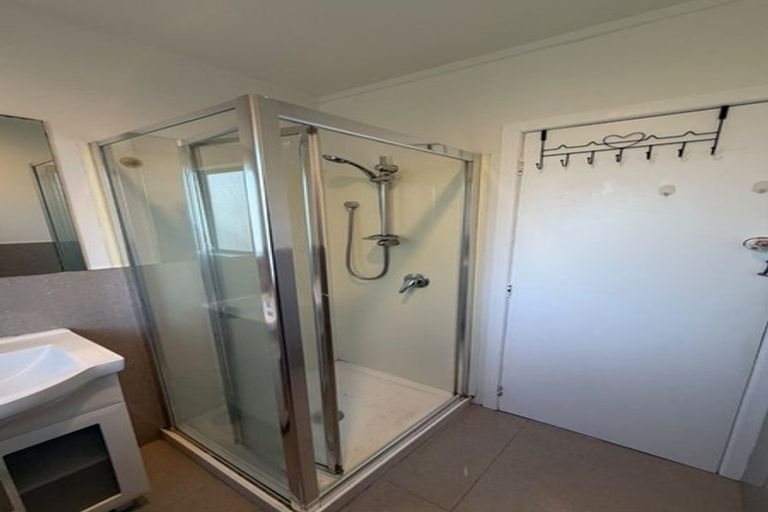 Photo of property in 3/23 Tane Street, New Lynn, Auckland, 0600