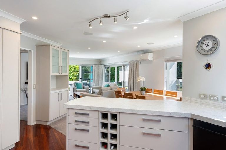 Photo of property in 19 Hurunui Street, Waikanae, 5036