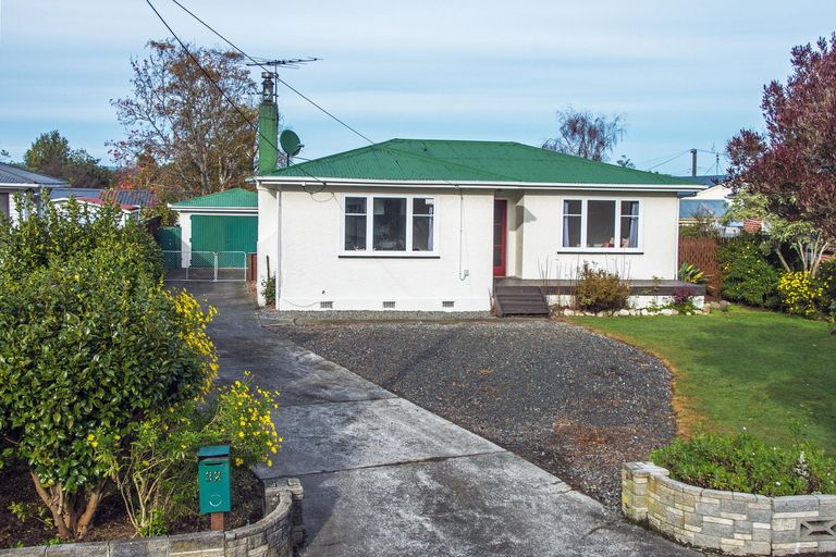 Photo of property in 32 Kitchener Street, Lansdowne, Masterton, 5810