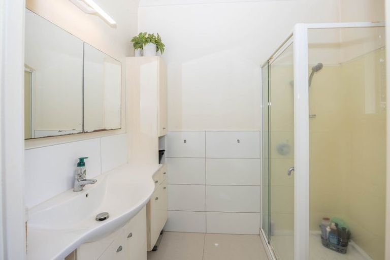 Photo of property in 73 Cook Street, Hamilton East, Hamilton, 3216