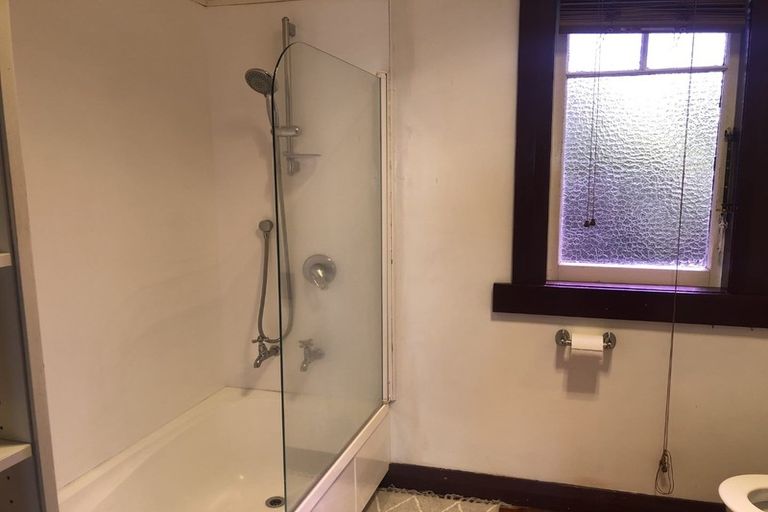 Photo of property in 15 Saint Winifreds Avenue, Hamilton East, Hamilton, 3216