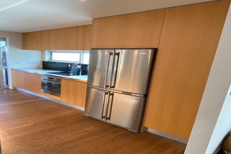 Photo of property in 33 Hastings Parade, Devonport, Auckland, 0624