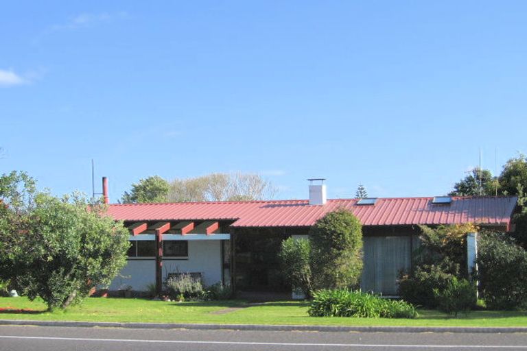 Photo of property in 294 Oceanbeach Road, Mount Maunganui, 3116