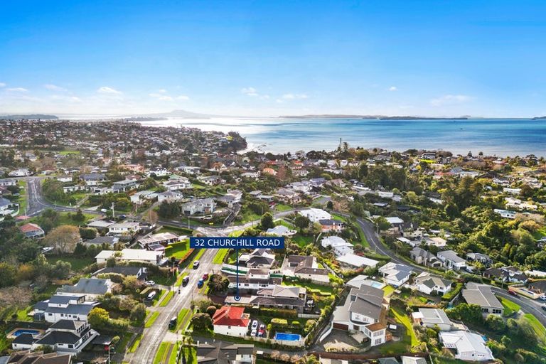 Photo of property in 32 Churchill Road, Cockle Bay, Auckland, 2014