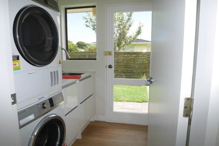 Photo of property in 63a Ngaio Road, Waikanae, 5036