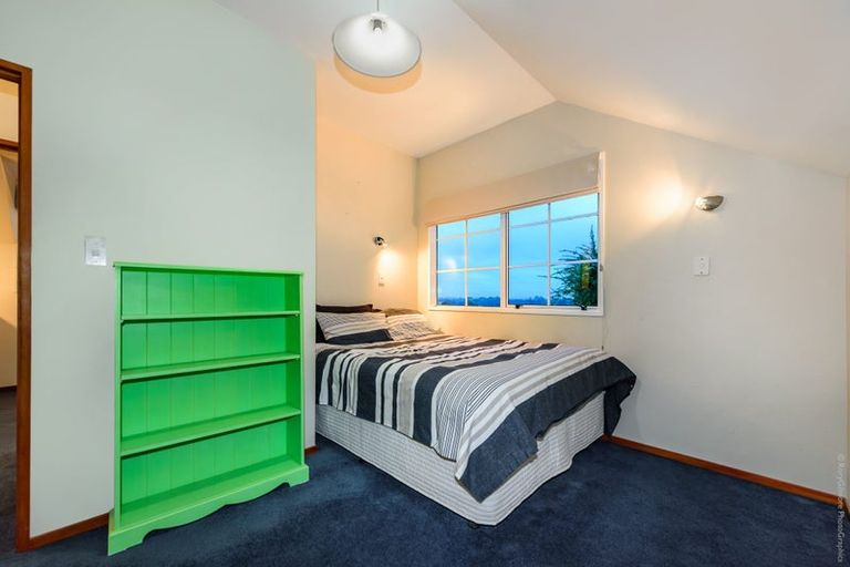 Photo of property in 411 Cashmere Road, Westmorland, Christchurch, 8025