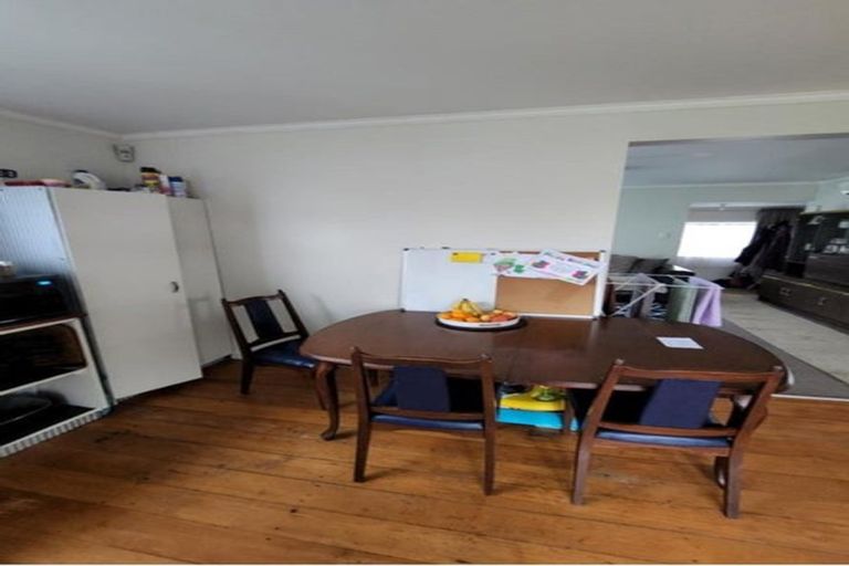 Photo of property in 8 Sussex Street, Levin, 5510