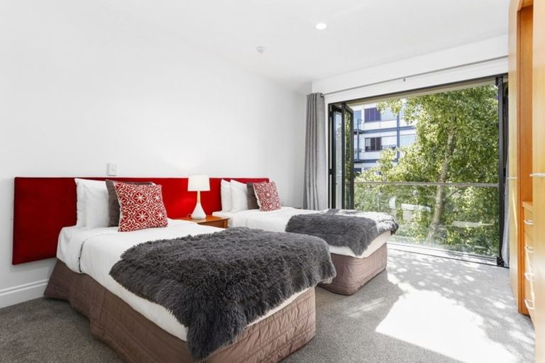 Photo of property in Latitude 37 East Apartments, 2f/20 Pakenham Street East, Auckland Central, Auckland, 1010