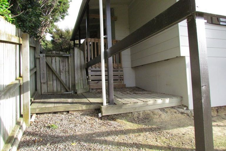 Photo of property in 6 Seagull Place, Whitby, Porirua, 5024