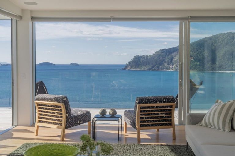 Photo of property in 217 Paku Drive, Tairua, 3508