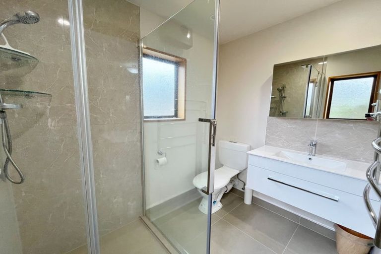 Photo of property in 30a Taylors Avenue, Bryndwr, Christchurch, 8052