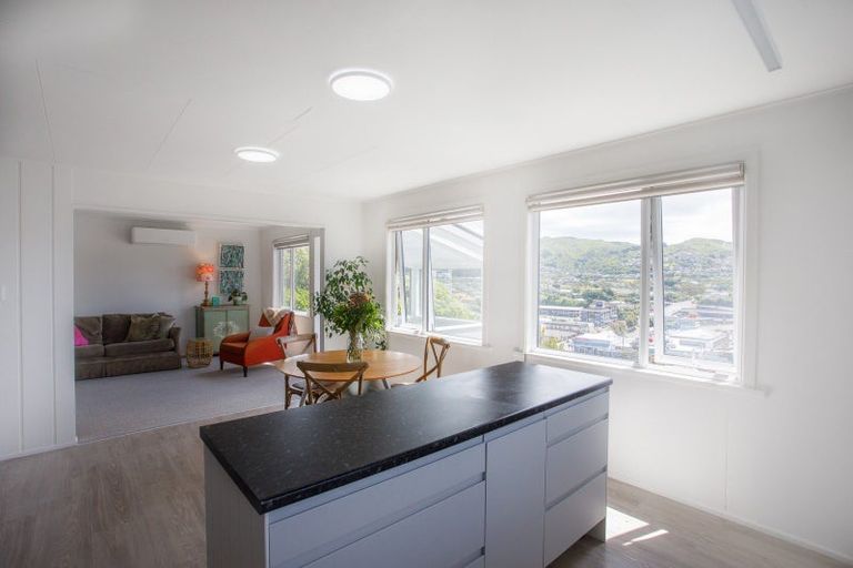 Photo of property in 8a Sheridan Terrace, Johnsonville, Wellington, 6037