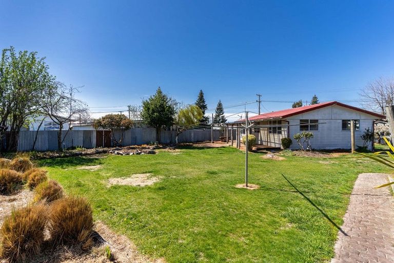 Photo of property in 8 Rata Road, Twizel, 7901