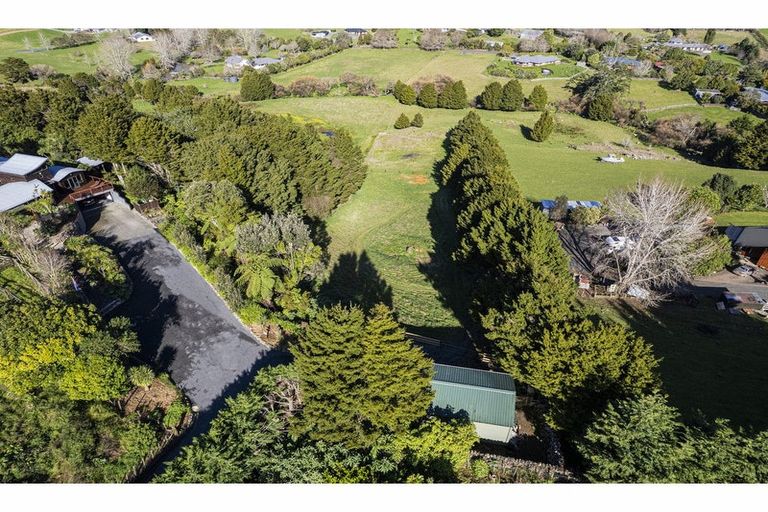 Photo of property in 6 Sylvia Lane, Maunu, 0110