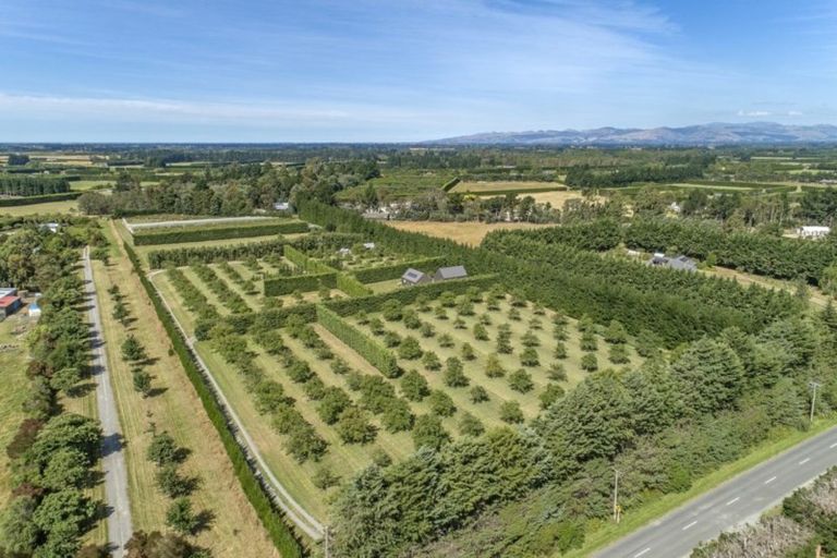 Photo of property in 460 Weedons Ross Road, West Melton, Christchurch, 7675