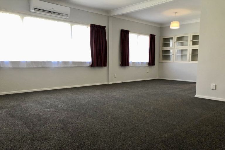 Photo of property in 27 Rotoiti Street, Johnsonville, Wellington, 6037