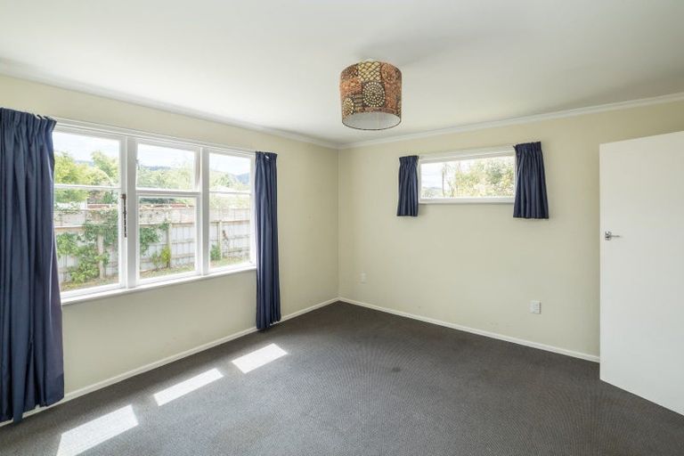 Photo of property in 29 Wallace Street, Featherston, 5710