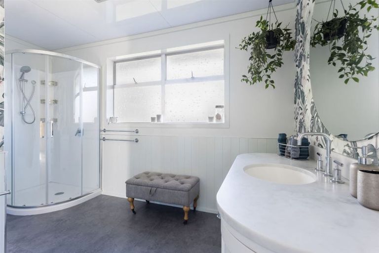 Photo of property in 33 Balfour Crescent, Riverlea, Hamilton, 3216