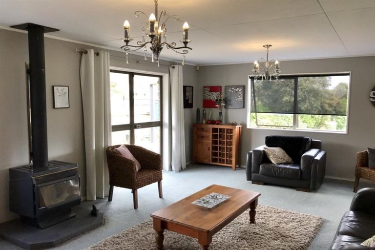 Photo of property in 53 Gardenia Avenue, Bell Block, New Plymouth, 4312