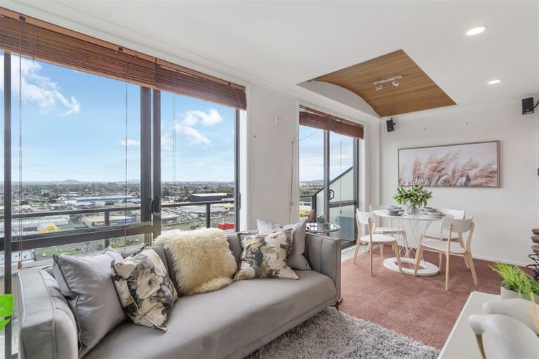 Photo of property in The Rennaissance, 16d/18 Ronwood Avenue, Manukau, Auckland, 2104