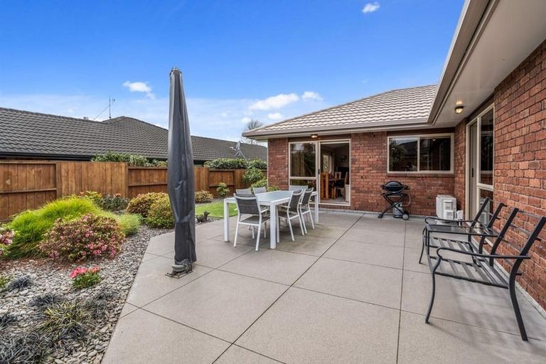 Photo of property in 28 Redhaven Place, Bethlehem, Tauranga, 3110