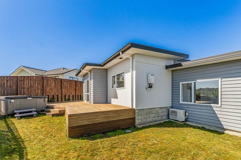 Photo of property in 124 John Burke Drive, Aotea, Porirua, 5024