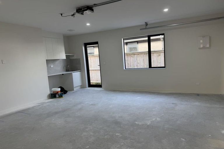 Photo of property in 5 Ritetai Street, Clarks Beach, 2122