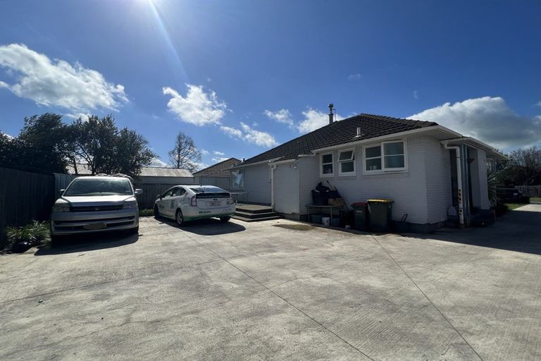 Photo of property in 25 Paul Crescent, Fairfield, Hamilton, 3214