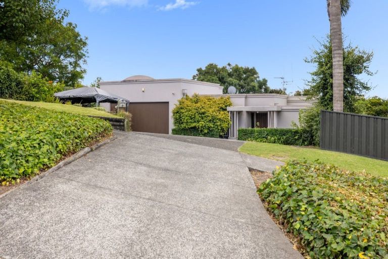 Photo of property in 2 Portchester Close, Bethlehem, Tauranga, 3110
