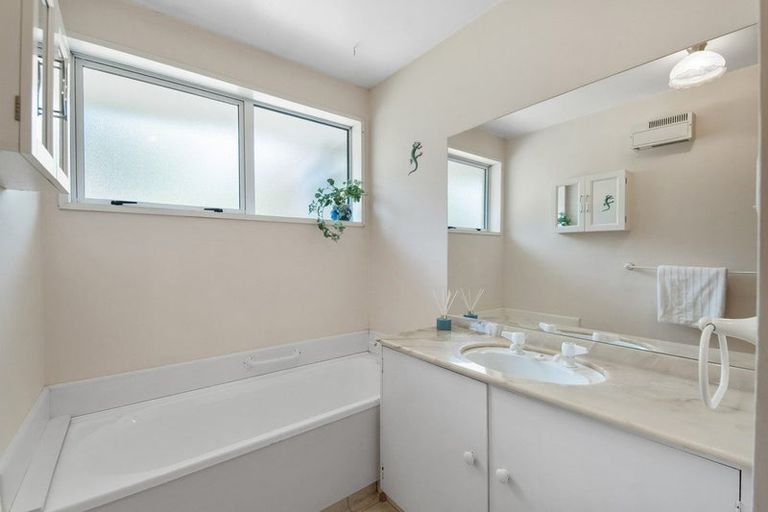 Photo of property in 150a Sparks Road, Hoon Hay, Christchurch, 8025
