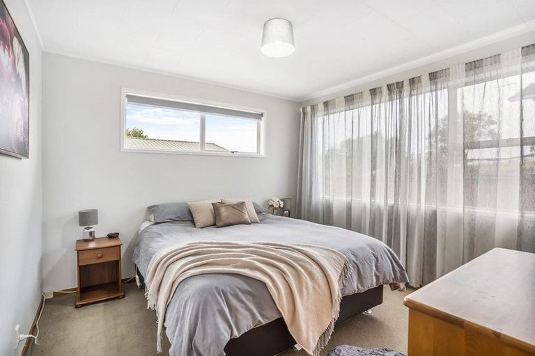 Photo of property in 83 Walworth Avenue, Pakuranga Heights, Auckland, 2010