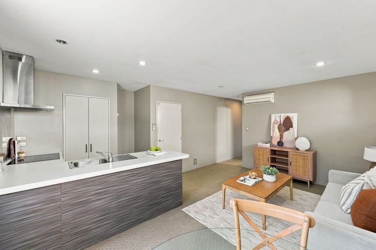 Photo of property in 5/82 Southampton Street, Sydenham, Christchurch, 8023