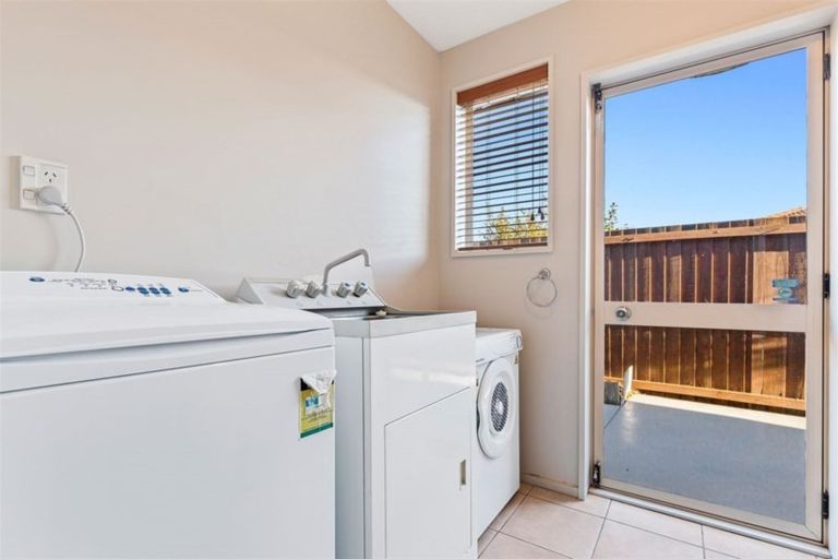 Photo of property in 14 Clotilda Place, Bishopdale, Christchurch, 8053