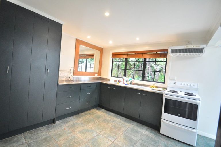 Photo of property in 345 Hebden Crescent, Kelson, Lower Hutt, 5010