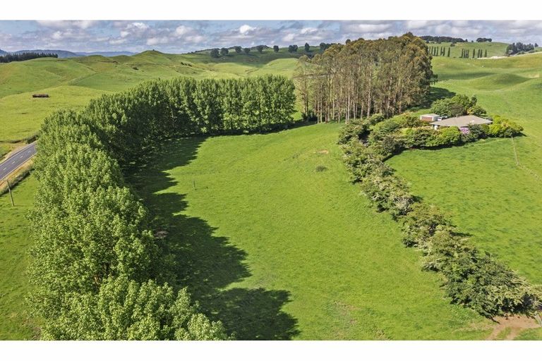 Photo of property in 80 State Highway 3, Piopio, 3970