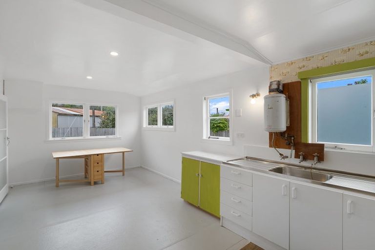 Photo of property in 530 Leigh Road, Whangateau, Warkworth, 0985