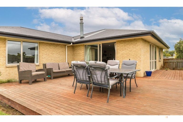 Photo of property in 14 Montgomery Street, Waimate, 7924