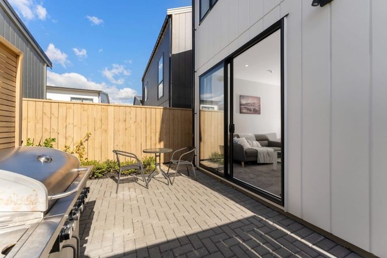 Photo of property in 4 Awamarino Way, Westgate, Auckland, 0614