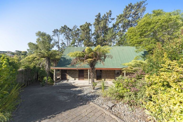 Photo of property in 20 Montressor Place, Howick, Auckland, 2014
