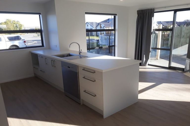 Photo of property in 41 William Nicholls Drive, Belfast, Christchurch, 8051