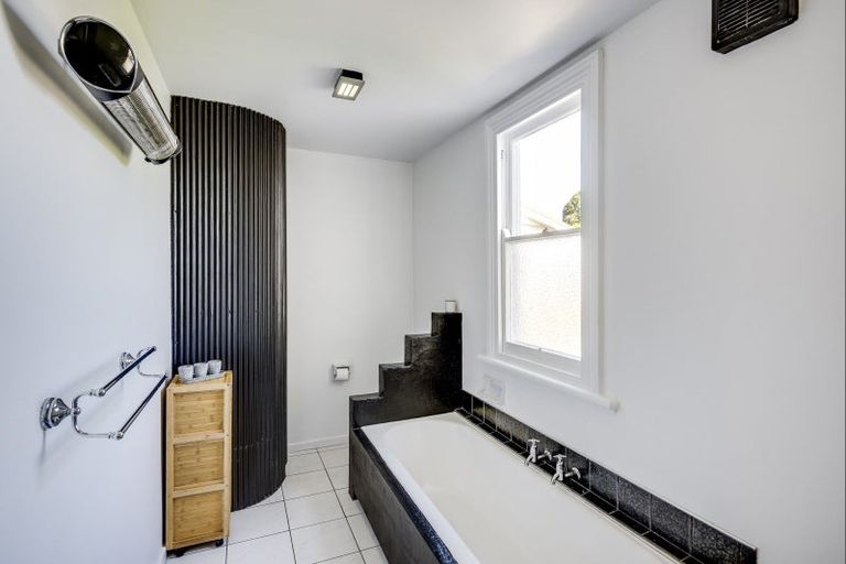 Photo of property in 14 Mcdonald Street, Napier South, Napier, 4110