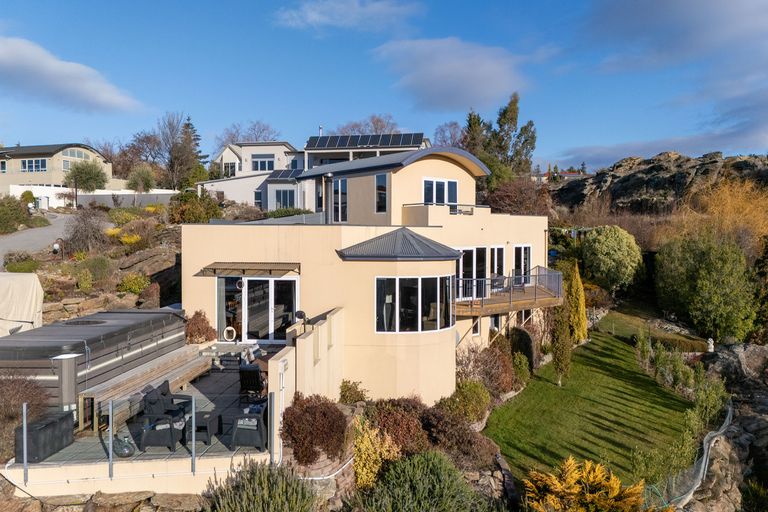 Photo of property in 7 Hawkdun Place, Bridge Hill, Alexandra, 9320